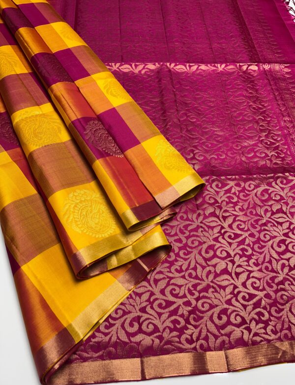 soft silk checks saree