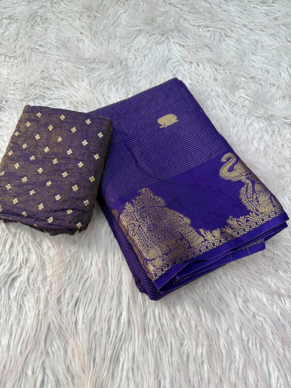Dola silk saree with beautiful elephant motifs border - Image 4